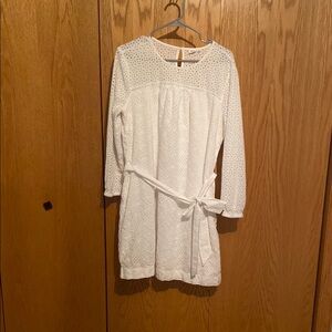 Elegant White Dress. Woman’s size XL.